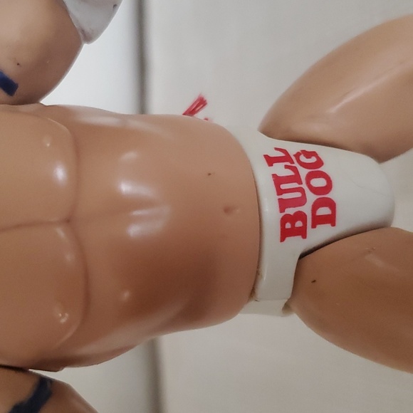 Bull Dog Vintage 1996 WWF Action Figure - Picture 5 of 12